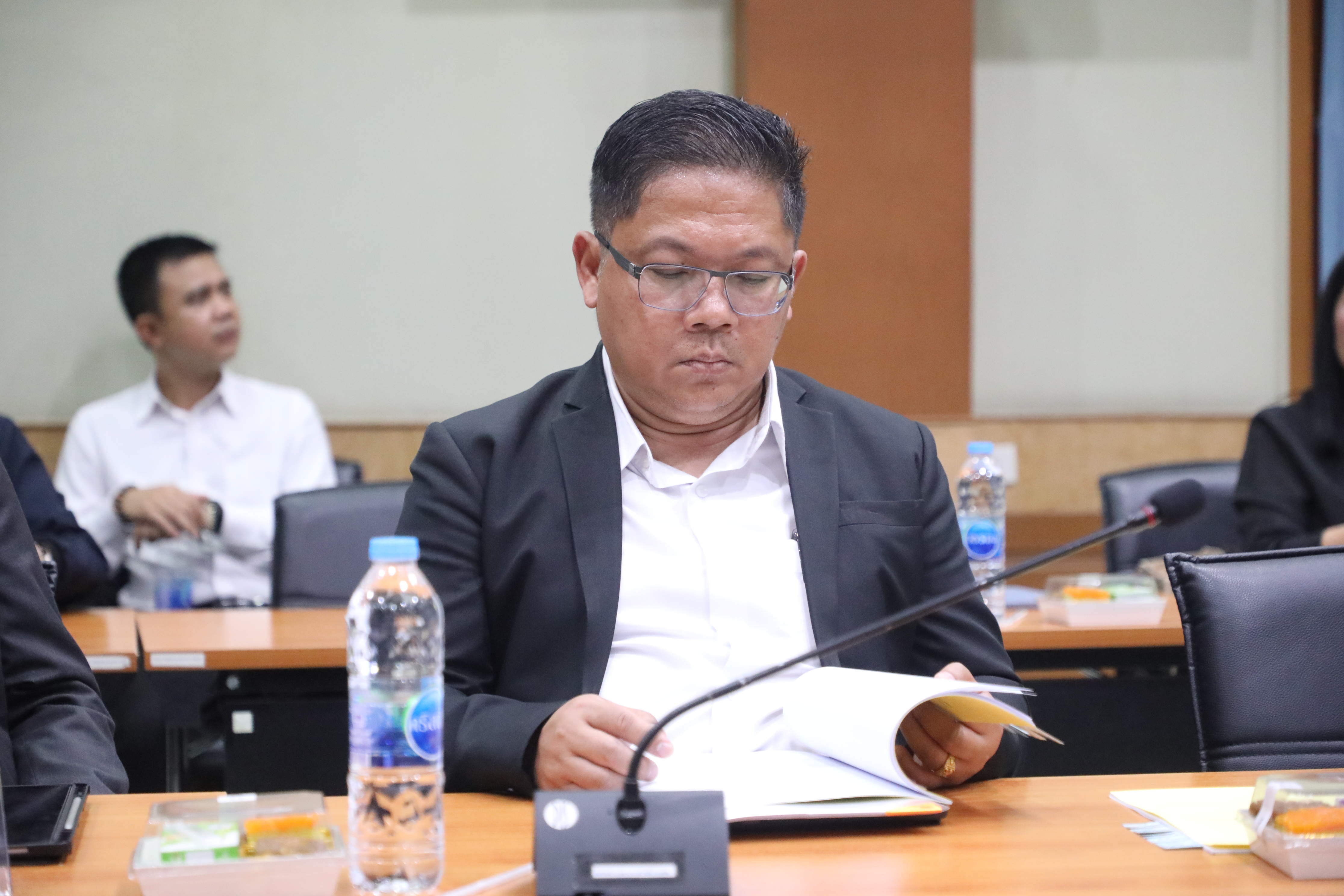 title - ส.ป.ก. ประชุมคณะทำงานภายใต้คณะกรรมการบริหารนโยบายและคณะทำงานเพือแก้ไขปัญหาเร่งด่วนด้านการเกษตร ครั้งที่ 1/2569